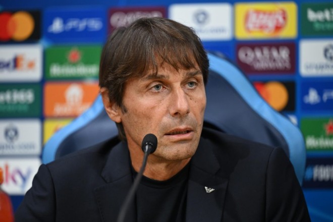 أنطونيو كونتي: نابولي جاهز لمواجهة آينتراخت فرانكفورت في دوري أبطال أوروبا